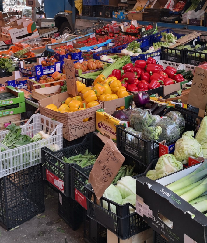 mercato settimanale